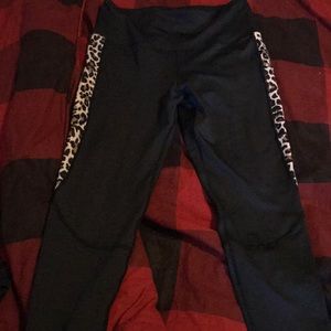 Leopard athletic leggings
